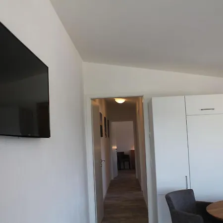 Апартаменты Leuchtturmflair Bastorf